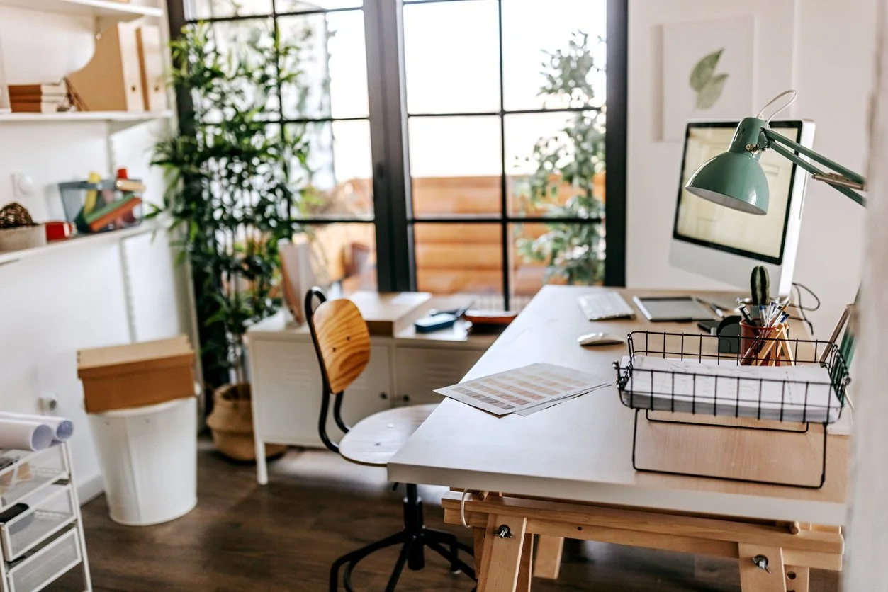 Grow Your Influence by Hiring a LinkedIn Ghostwriter