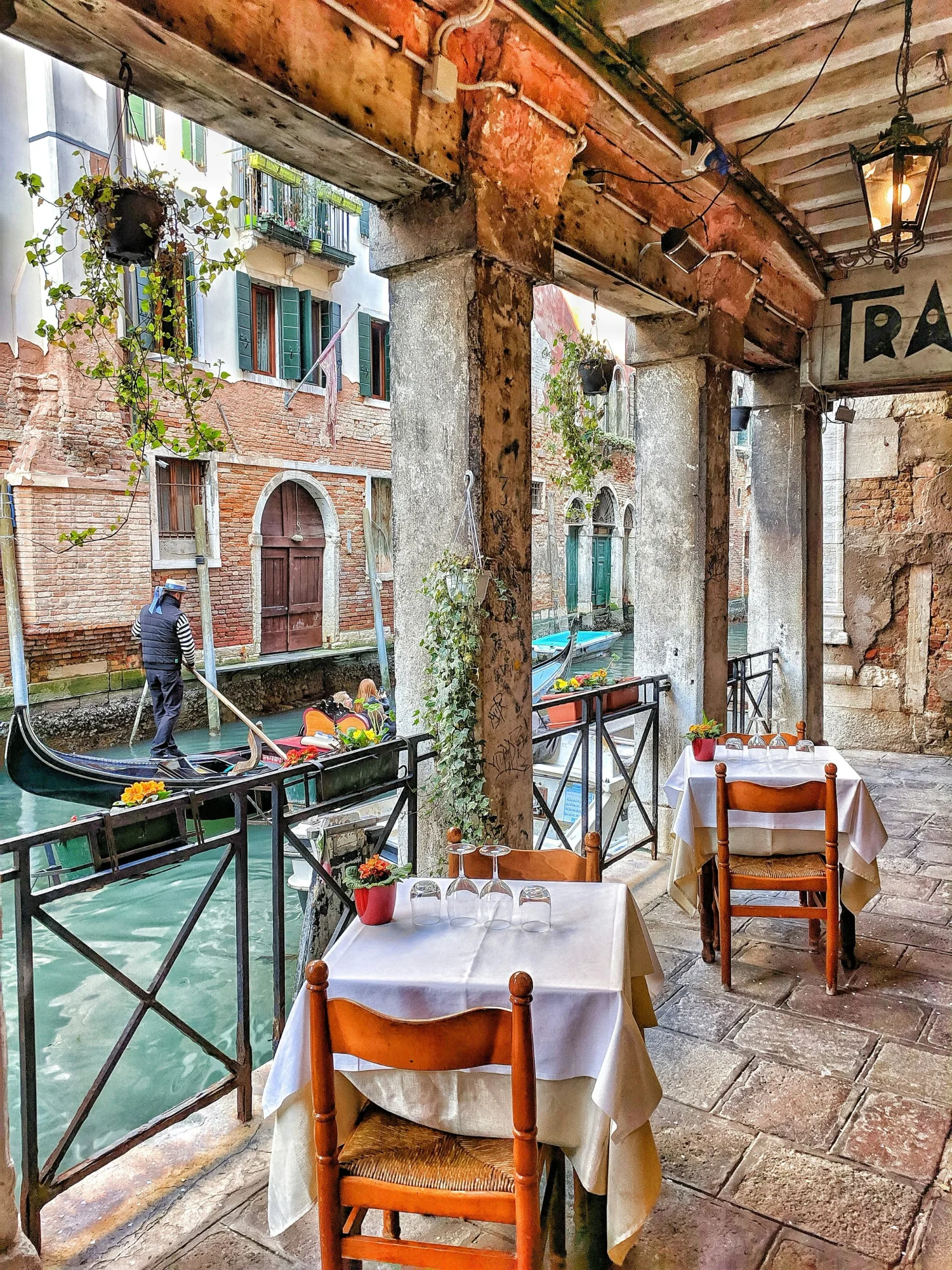 The Best Travel Credit Cards for Digital Nomads