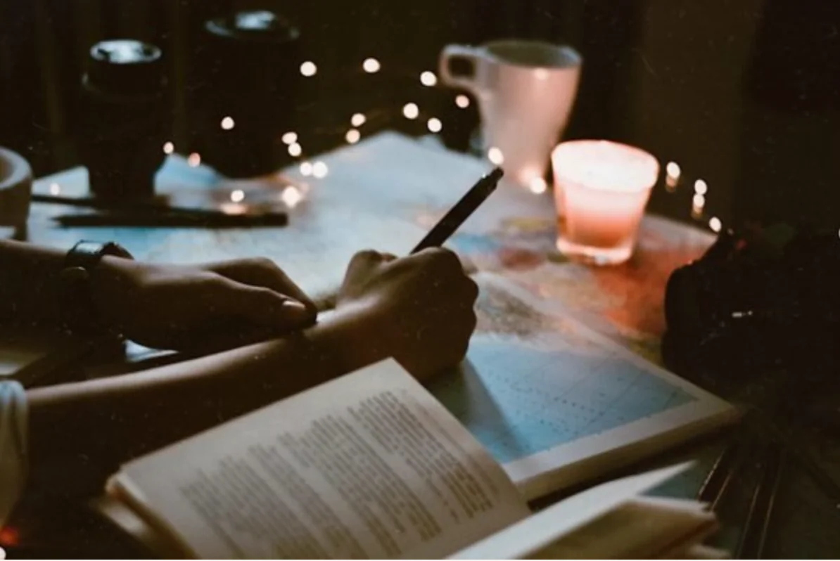 A Writers' Life in 2018: Novel Writing, Freelancing, First Episode of Television