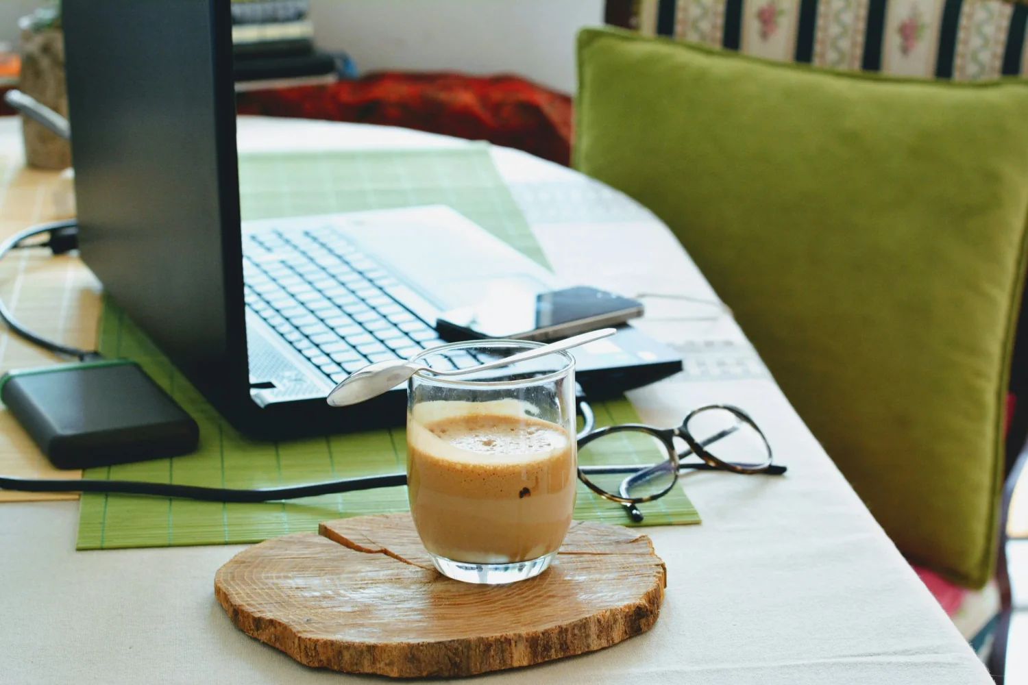 14 Tips for How to Break Into Freelance Writing